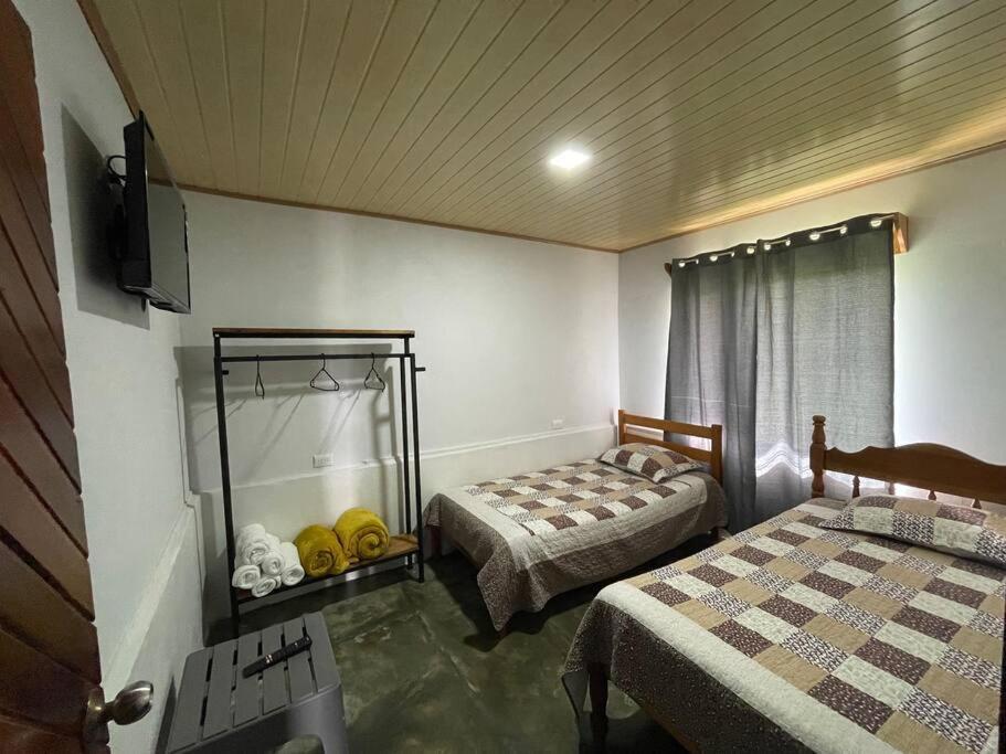 Large & Confortable Family House La Fortuna Exterior foto